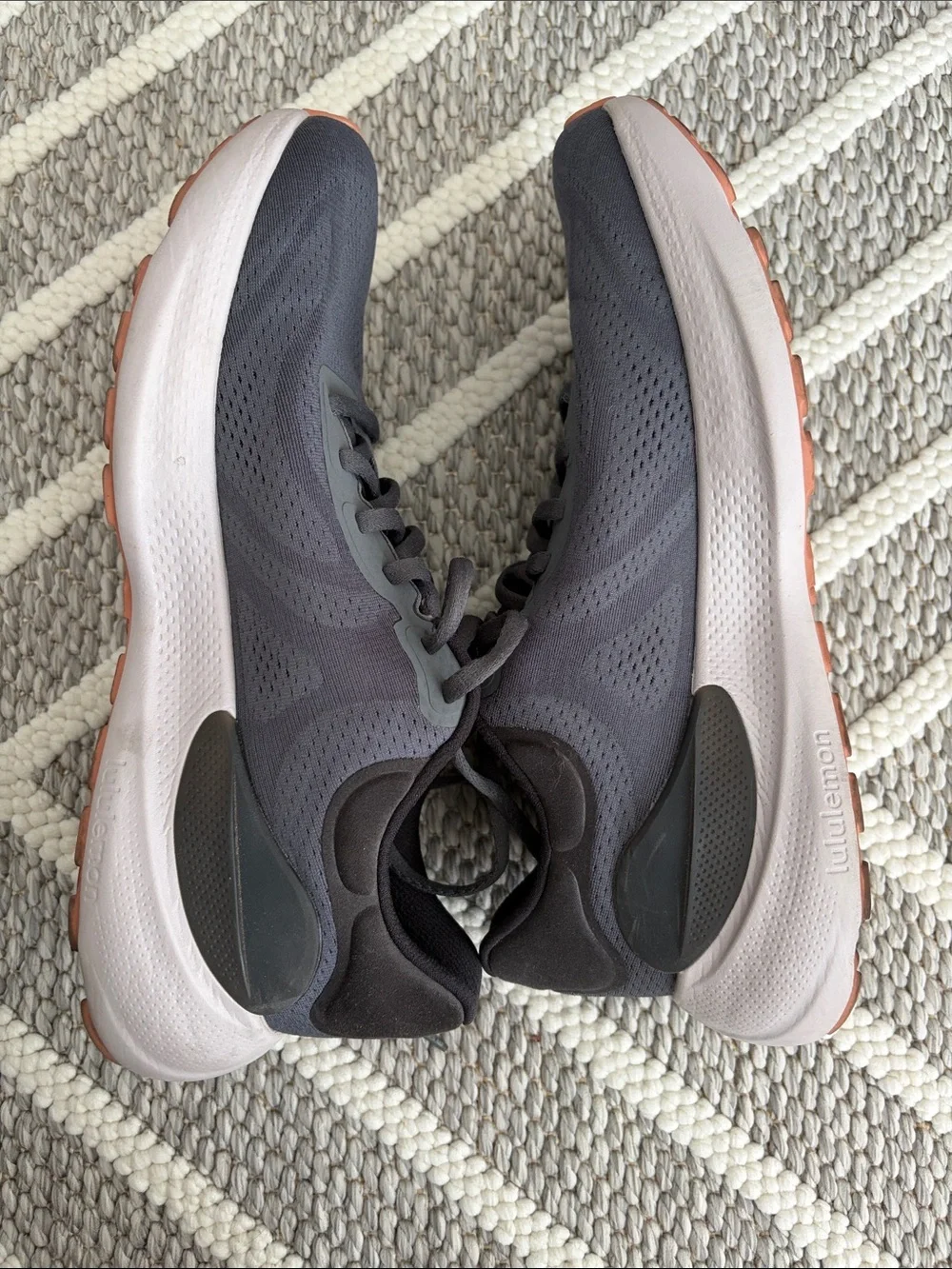 lululemon athletica Men's Dark Gray Athletic Sneakers Size 11